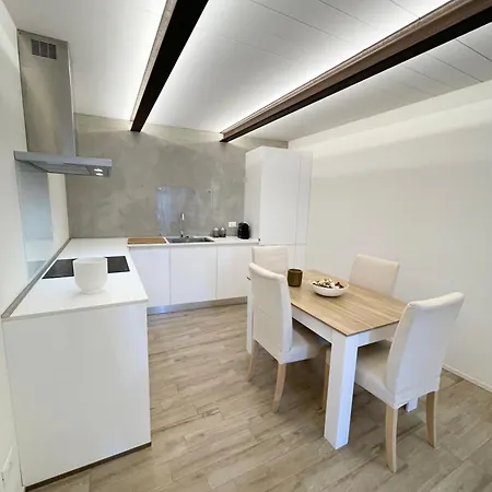 Apartment Glamour Toselli *